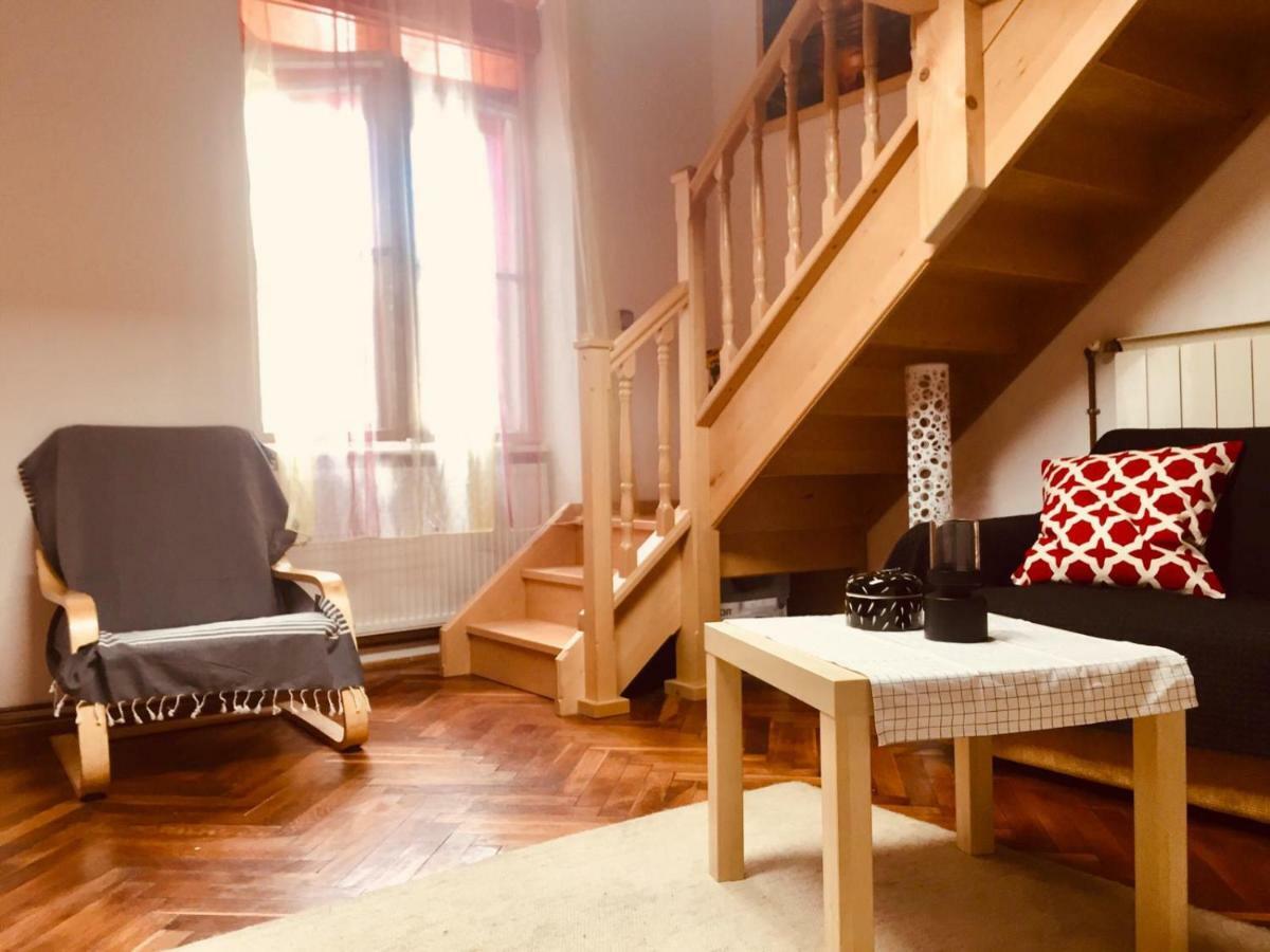 Ferjoe'S Home Apartman บูดาเปสต์ ภายนอก รูปภาพ