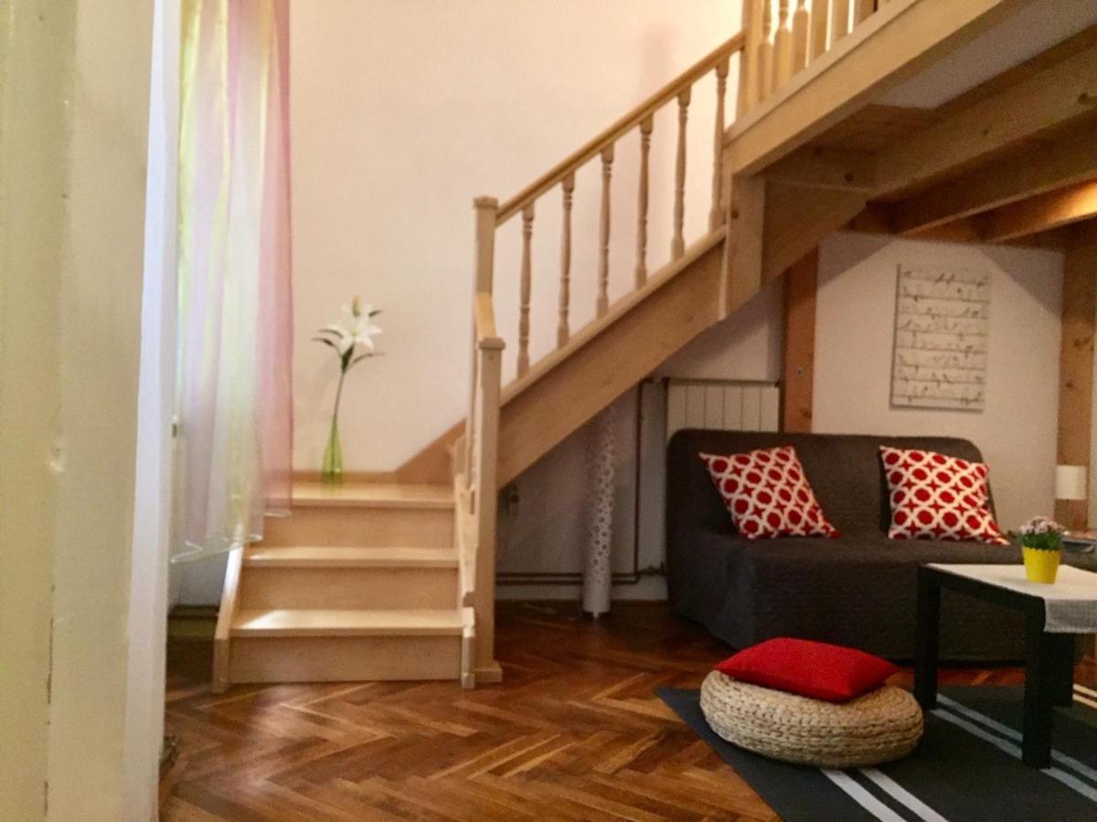 Ferjoe'S Home Apartman บูดาเปสต์ ภายนอก รูปภาพ